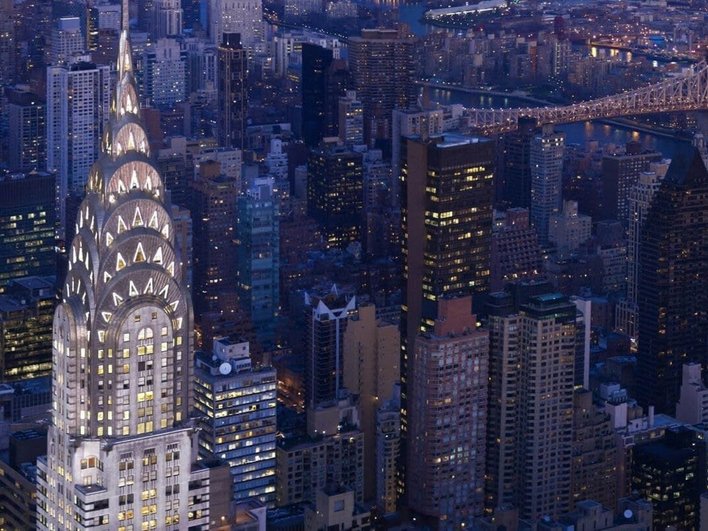 Chrysler Building до сих пор входит в рейтинг 100 самых высоких зданий США Chrysler Building до сих пор входит в рейтинг 100 самых высоких зданий США