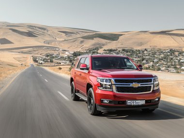slide image for gallery: 17675 | Chevrolet Tahoe