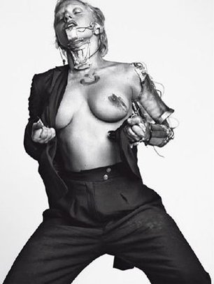 Slide image for gallery: 1675 | Леди Гага в L'Uomo Vogue (ФОТО)