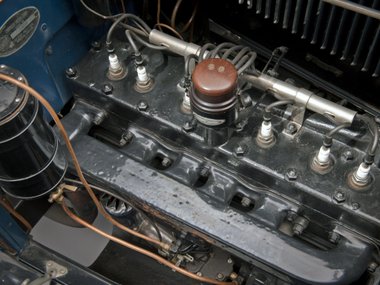 slide image for gallery: 25867 | Chrystler