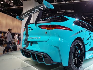 slide image for gallery: 23472 | Jaguar I-Pace E-Trophy