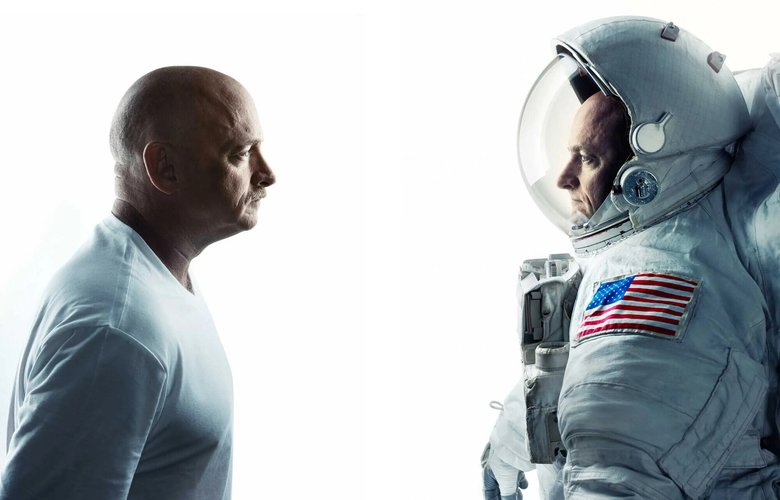 Скотт Келли и его брат-близнец, бывший астронавт Марк Келли. Фото: NASA