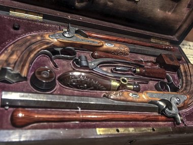 Slide image for gallery: 10615 | Дуэльные пистолеты, которые, с высокой вероятностью, принимали участие в пушкинской дуэли