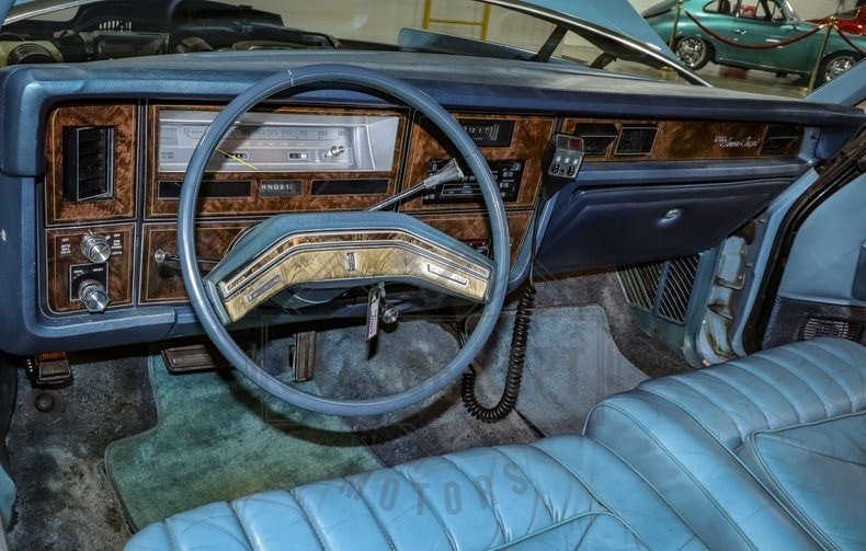 Lincoln Continental Town Coupe 1979 года