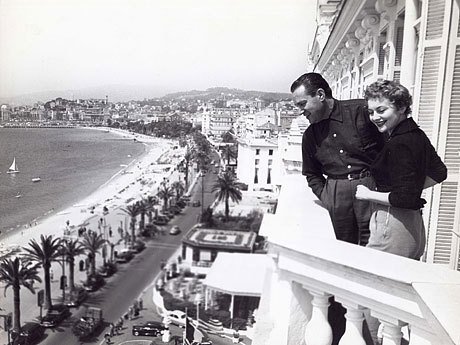 Оливия де Хэвилленд с мужем. Канны, отель на набережной Круазет