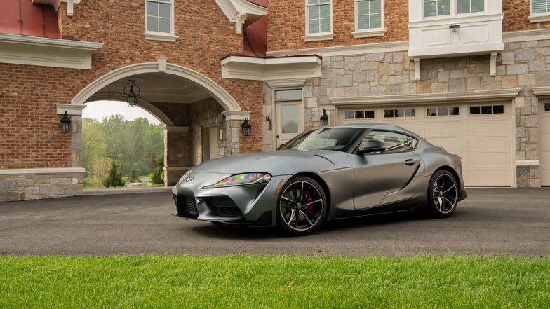 slide image for gallery: 25079 | Toyota Supra