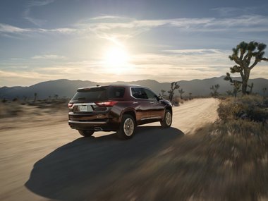 slide image for gallery: 27499 | Chevrolet Traverse