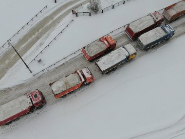 slide image for gallery: 27451 | Куда увозят снег с улиц