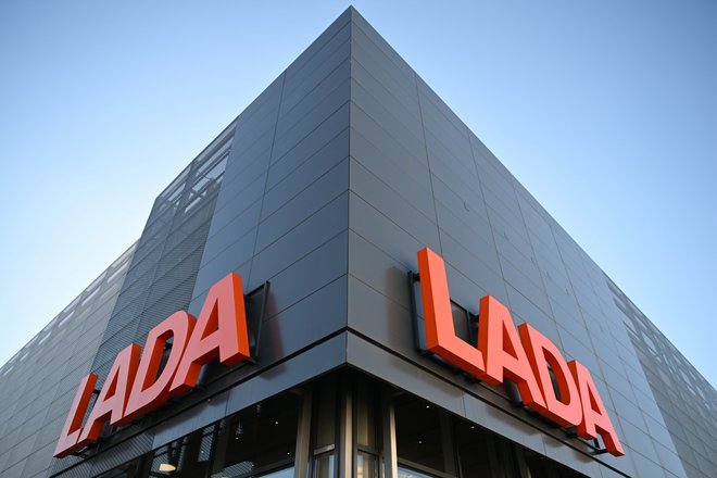 Дилерский центр Lada