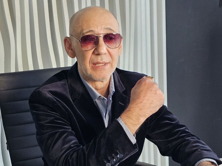 Роман Цветков, психолог и регрессолог Роман Цветков, психолог и регрессолог