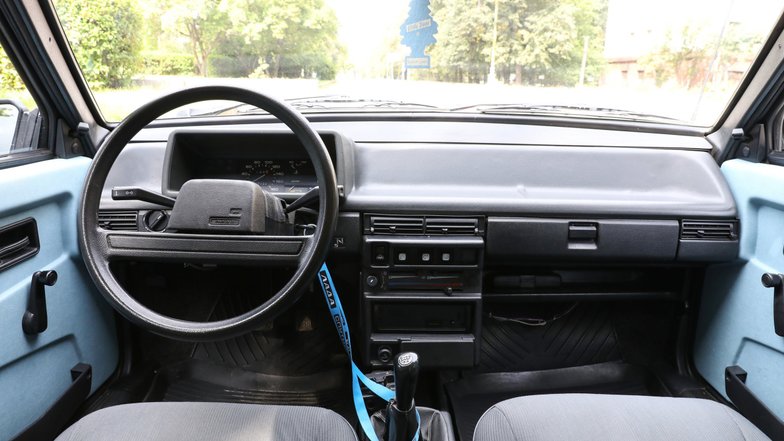 slide image for gallery: 27060 | LADA Samara 1300 S 09