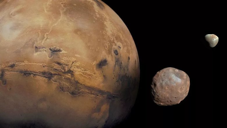 Марс вместе со своими спутниками. Фото: NASA / JPL