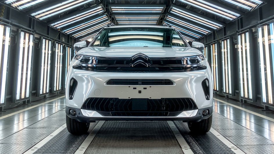 Производство Citroen С5 Aircross на заводе ПСМА Рус в Калуге