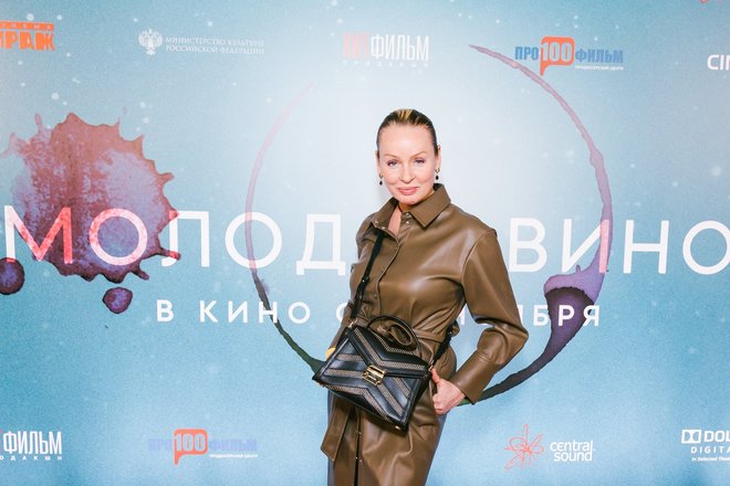 Жанна Эппле Жанна Эппле