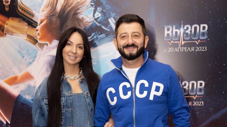 Михаил Галустян с супругой Викторией Михаил Галустян с супругой Викторией