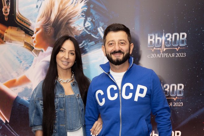 Михаил Галустян с супругой Викторией Михаил Галустян с супругой Викторией