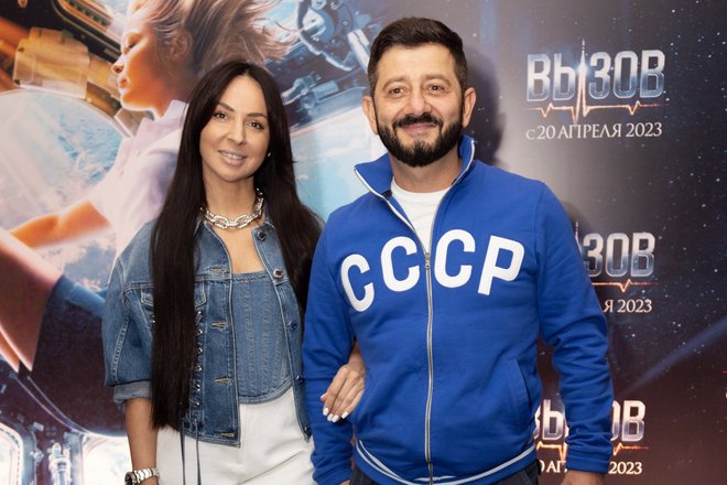 Михаил Галустян с супругой Викторией Михаил Галустян с супругой Викторией
