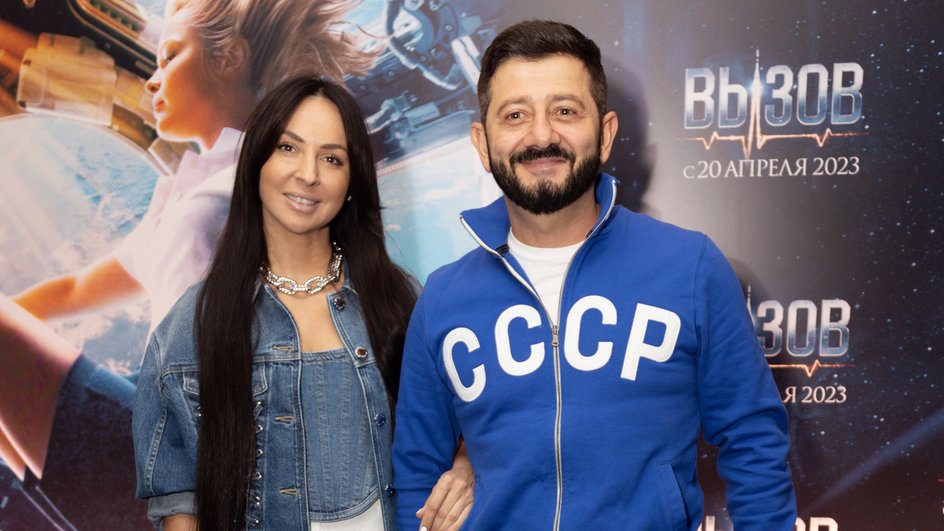 Михаил Галустян с супругой Викторией Михаил Галустян с супругой Викторией