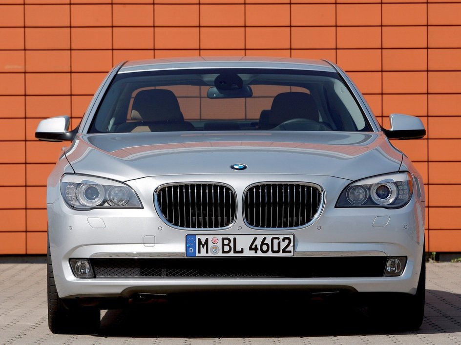 BMW 7 F01/02/04 2008 - 2012 Седан