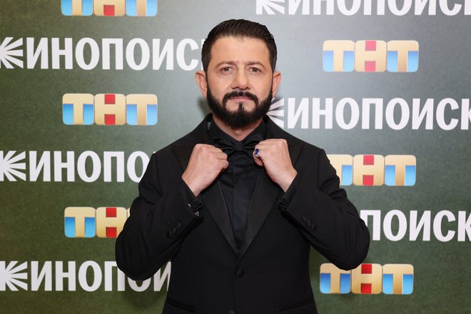 михаил галустян