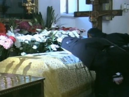 2pac funeral open casket