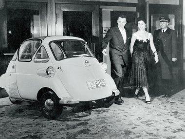 slide image for gallery: 23526 | BMW Isetta