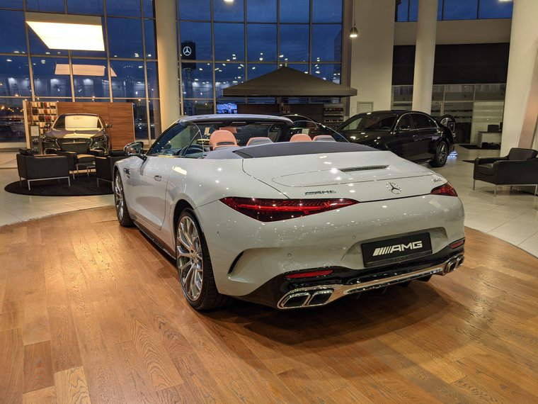 Mercedes-AMG SL 63