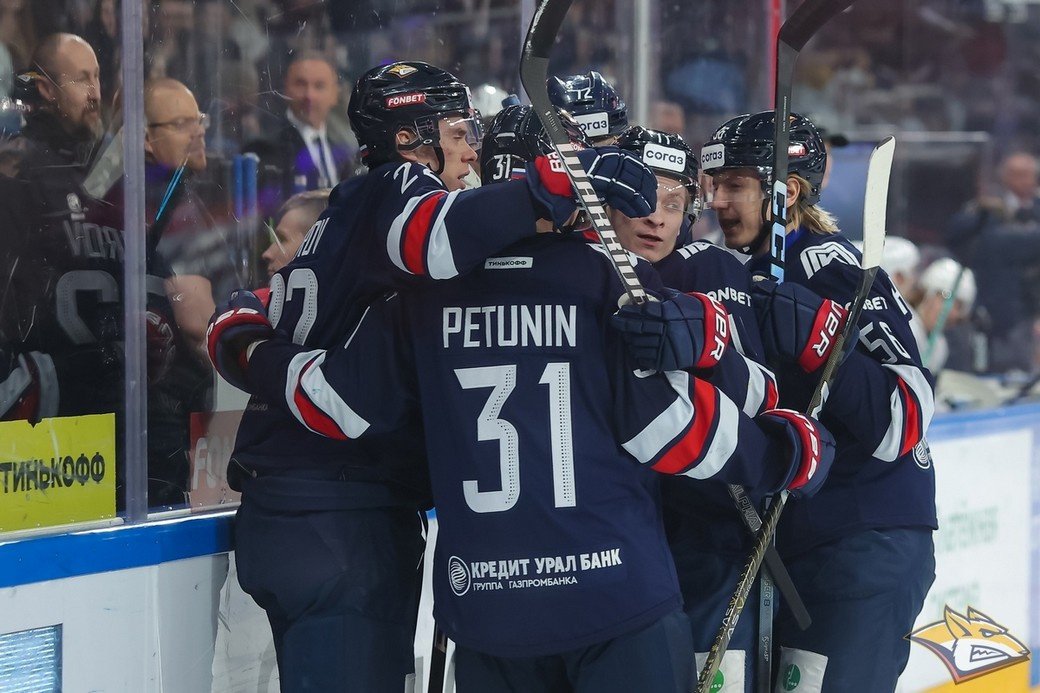«Металлург» обыграл «Спартак» и стал последним полуфиналистом плей-офф КХЛ