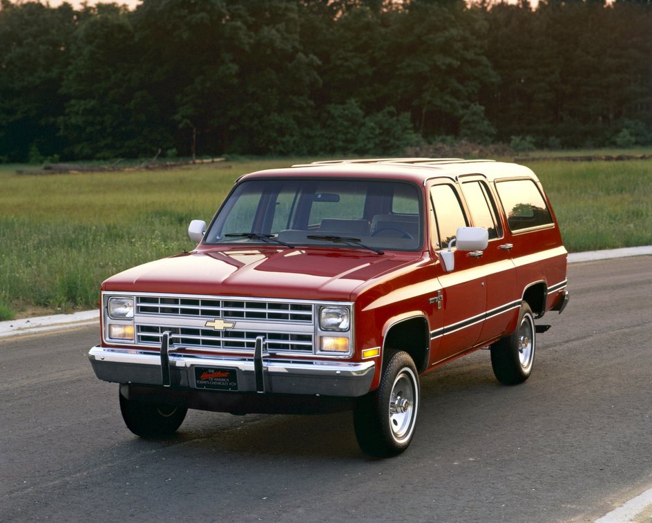 Chevrolet Suburban 1985–88