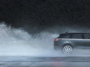 slide image for gallery: 24089 | Самый мощный и быстрый Range Rover Velar