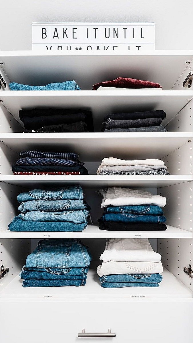 6 способов уместить в два раза больше вещей, не покупая новый шкаф