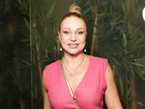 Алла Довлатова