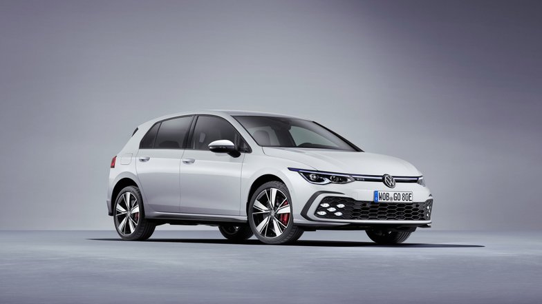 slide image for gallery: 25702 | Volkswagen Golf GTE