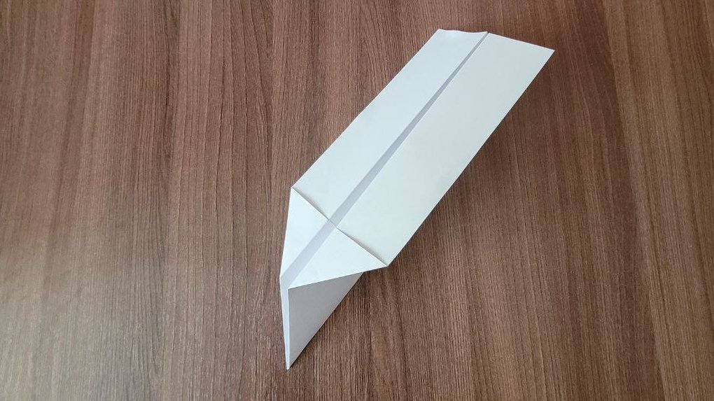 Базовая модель самолета из бумаги
