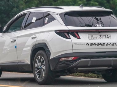 slide image for gallery: 26602 | Hyundai Tucson(c)