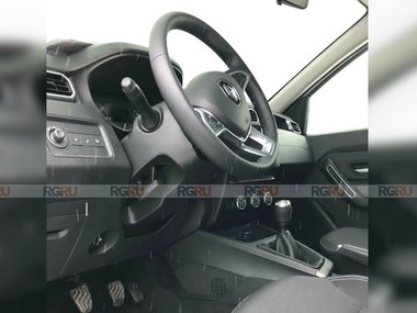 slide image for gallery: 27164 | Renault Duster