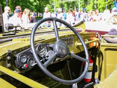 slide image for gallery: 24480 | РетроФест. 1