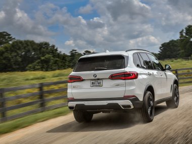 slide image for gallery: 23778 | BMW X5