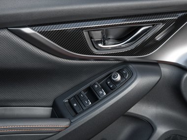 slide image for gallery: 23479 | Subaru XV