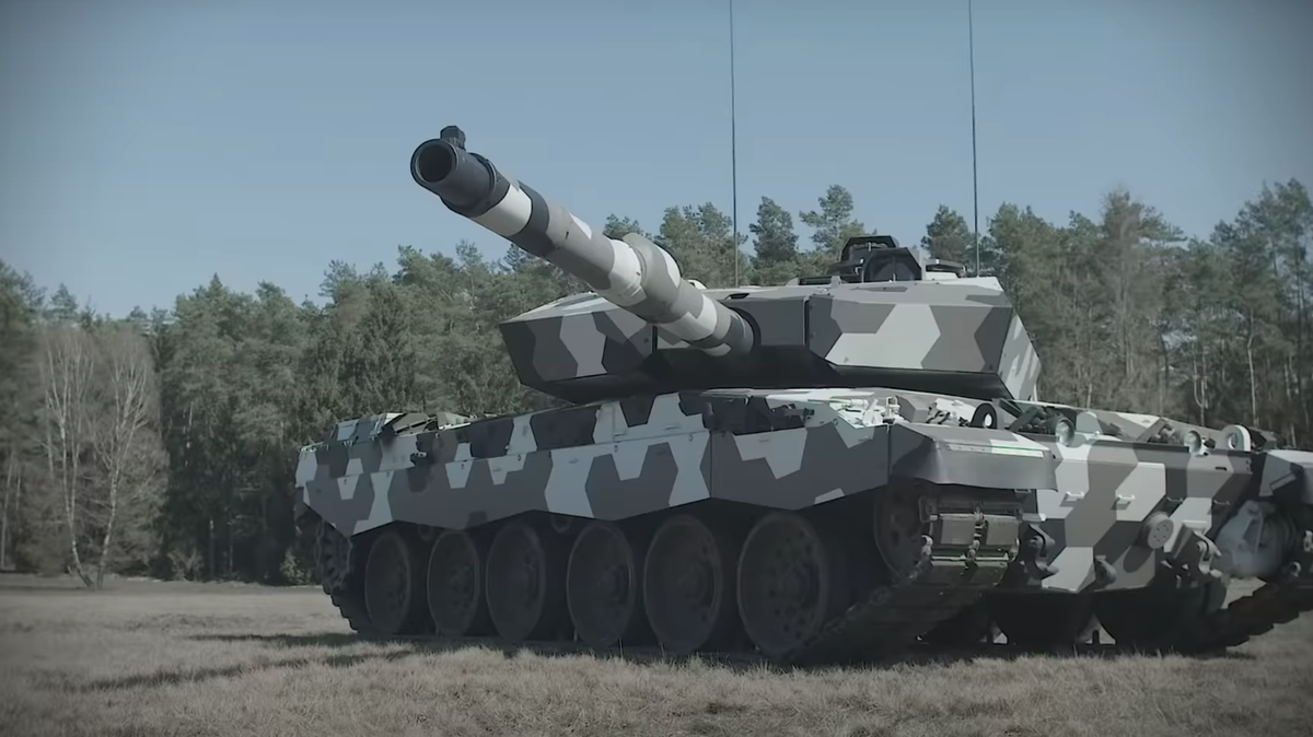 Леопард орудие. Rheinmetall MBT 130 mm Gun. Челленджер 2 Рейнметалл. MBT 130 mm Gun танк.