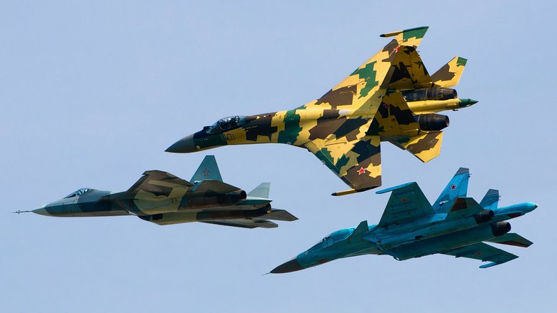 Су-35С, Су-34 и ПАК ФА. / Фото: Airliners, Alex Beltyukov