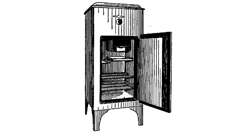 Холодильник ХТЗ-120, в серию он пошёл в 1939 году. Рисунок из энциклопедического справочника «Холодильная техника», Госторгиздат, 1962 г.