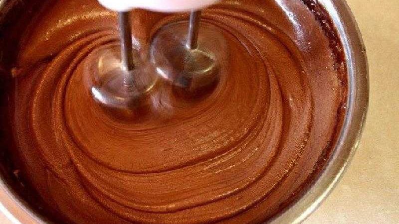 Шоколадное взбитое масло. Шоколадное взбитое масло.