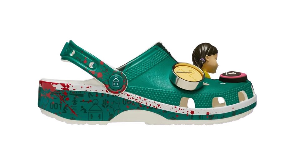 Кроксы Squid Game x Crocs Classic Clog.