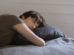 Девушка одинокая дома