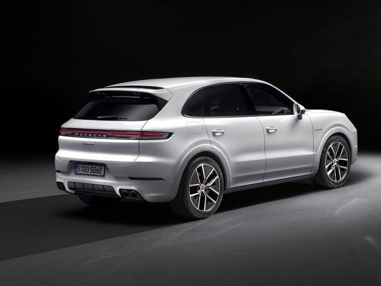 Обновленный Porsche Cayenne статика