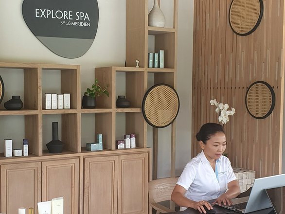 Лобби SPA-центра Лобби SPA-центра