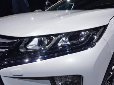 slide image for gallery: 23366 | Mitsubishi Eclipse Cross