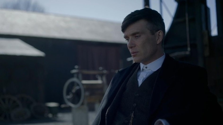 Киллиан Мёрфи в сериале «Острые козырьки» Киллиан Мёрфи в сериале «Острые козырьки»