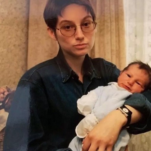 Эвелина Хромченко с сыном